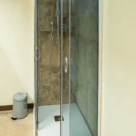 Solmi Couette-café Modène